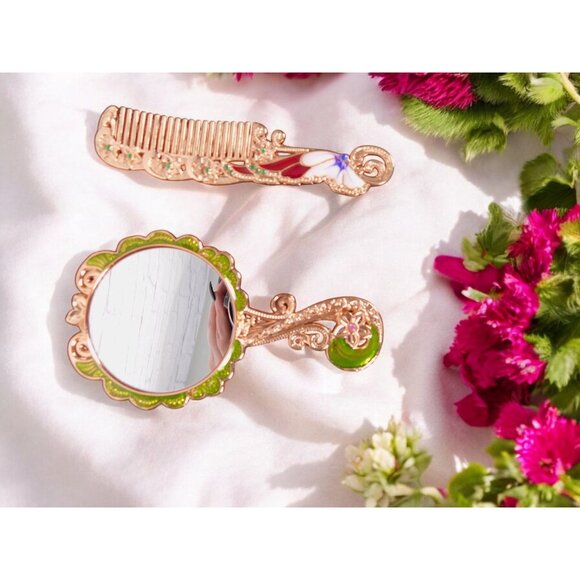 Vintage-Inspired Butterfly Mirror Comb Set Metal Handheld Compact Gift - Picture 8 of 12